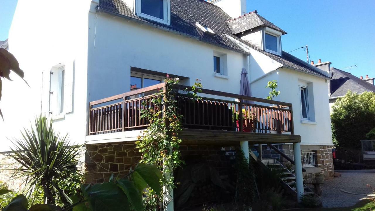 Maison Spacieuse Entre La Ville Et La Cote 圣马丁德斯查 外观 照片
